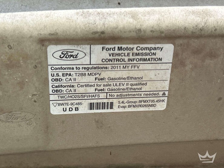 2011-ford-e350-image-9