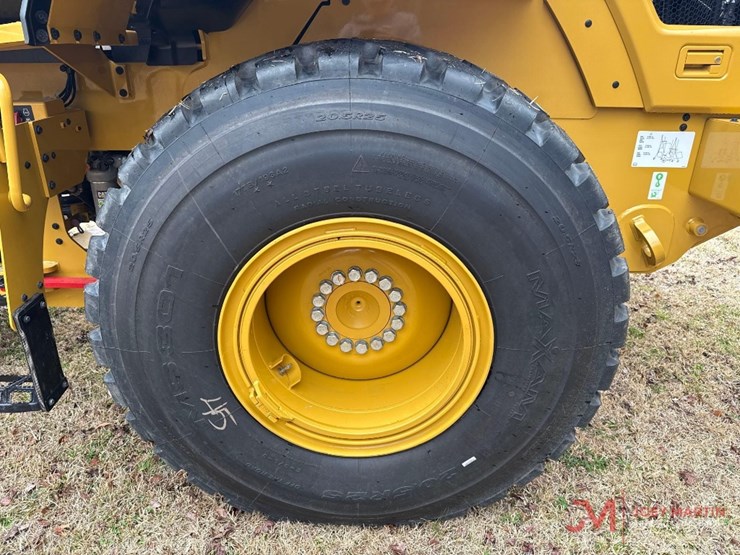 2026-caterpillar-926-image-20