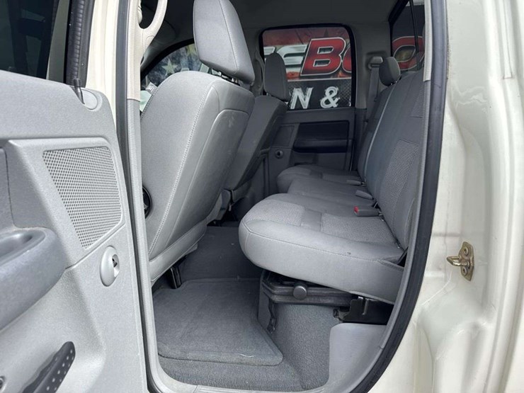 2007-dodge-ram-1500-image-15