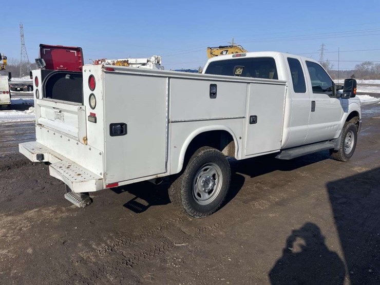 2015-ford-f350-image-5