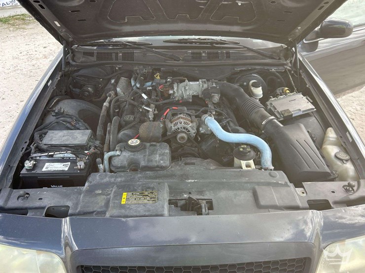 2007-ford-crown-victoria-sedan-image-7