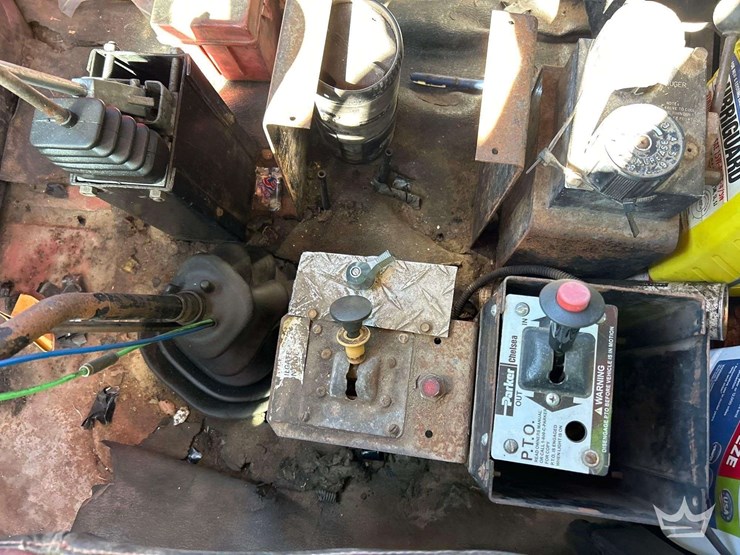 1995-ford-lt9000-image-21