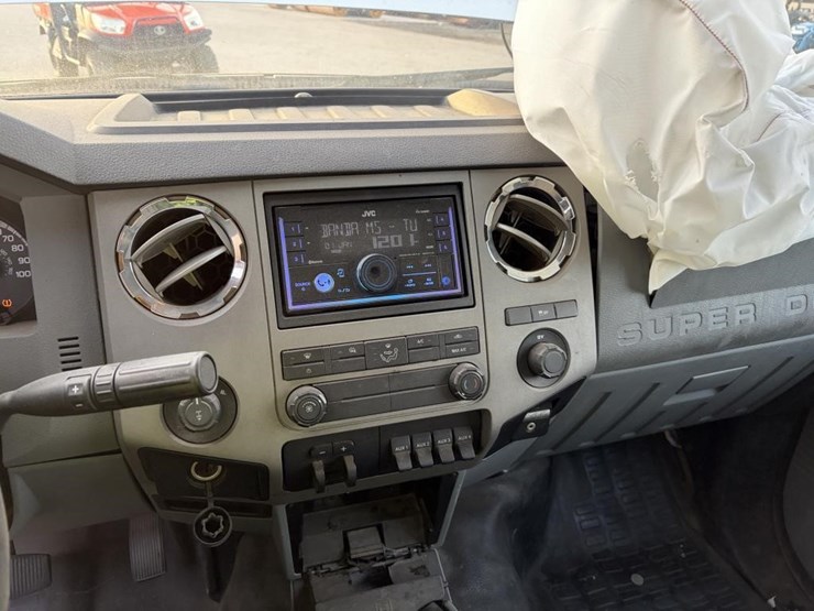 2012-ford-f250-image-19