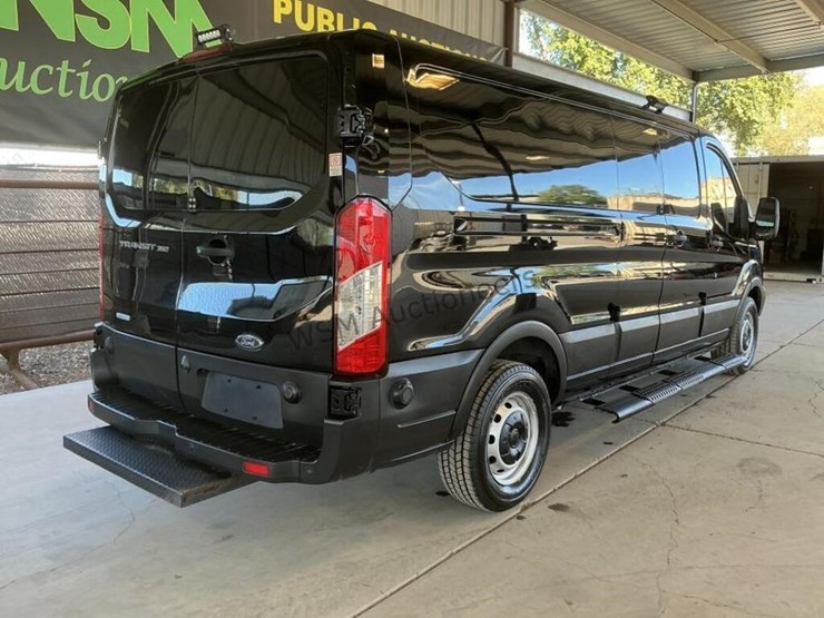2019-ford-transit-image-7