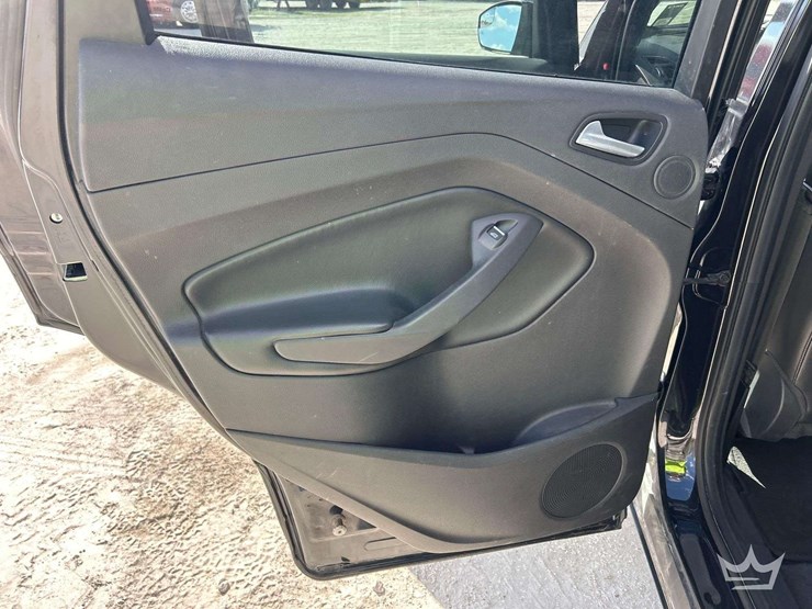 2015-ford-escape-titanium-image-20