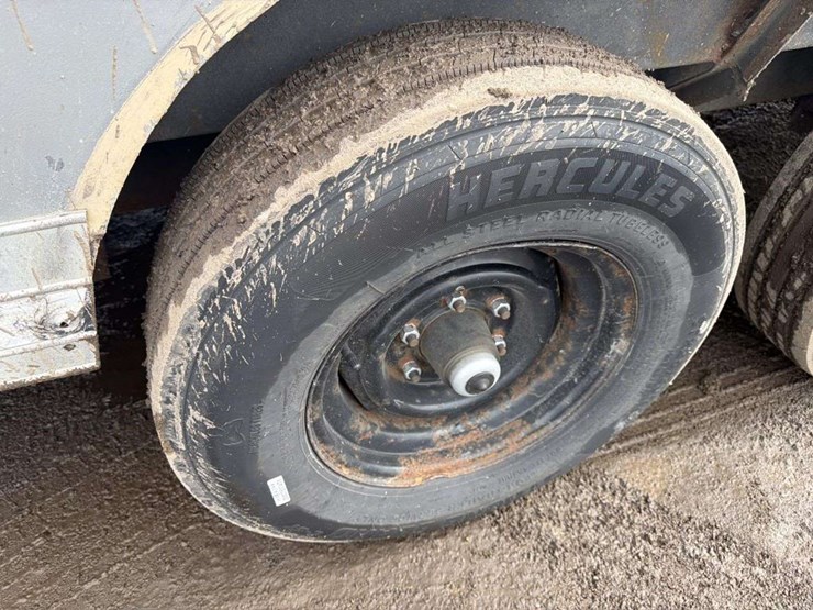 2006-cargo-wells-image-10