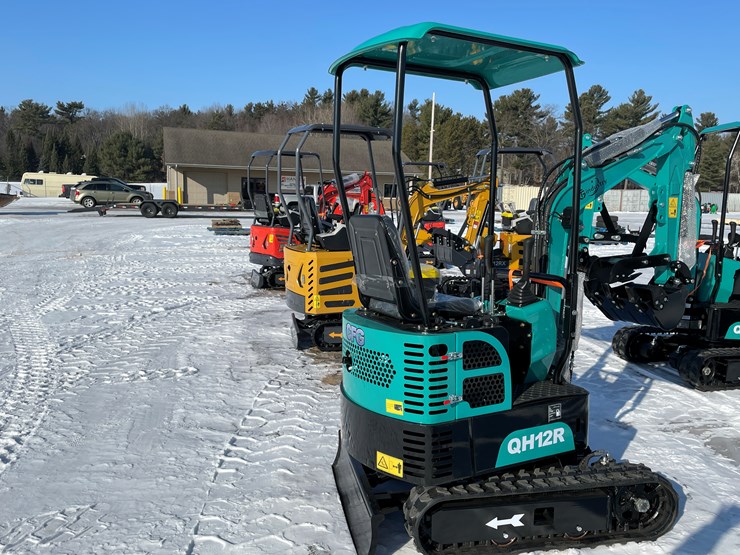 #5374-•-qh12r-mini-excavator-image-5