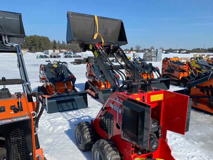 #5325-•-mms-mini-skid-steer-loader-image-3