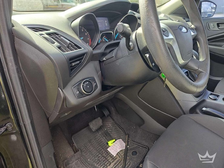 2014-ford-escape-image-39