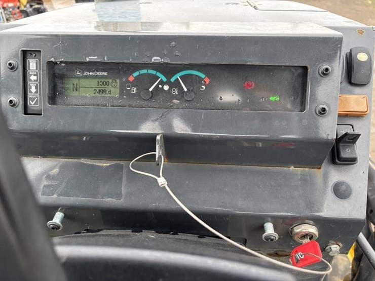 deere-210lep-image-33