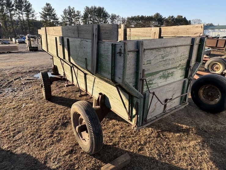 john-deere-flare-box-image-5