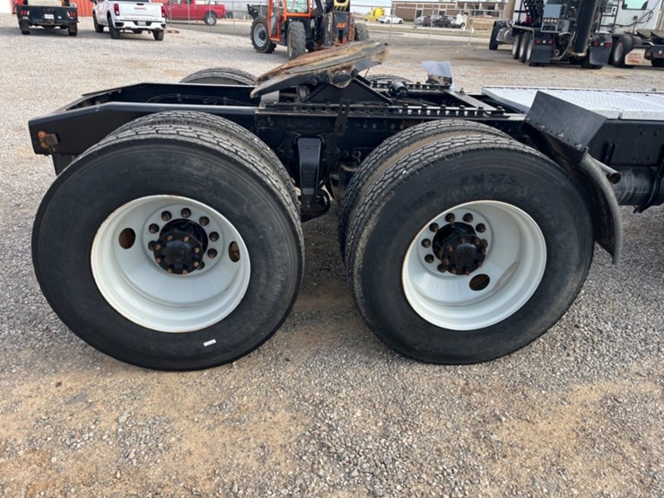 2013-western-star-4900-image-14