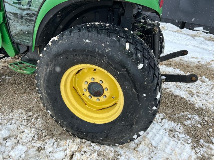 john-deere-4720-image-18