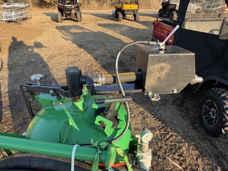 new-jct-db500-sandblaster-image-3