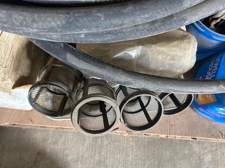 pallet-of-misc.-sprayer-tips,-screens,-etc.-image-7
