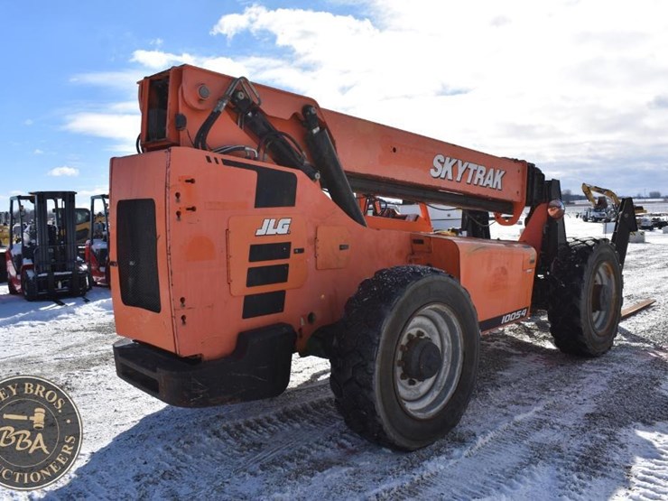 2017-sky-trak-10054-image-9