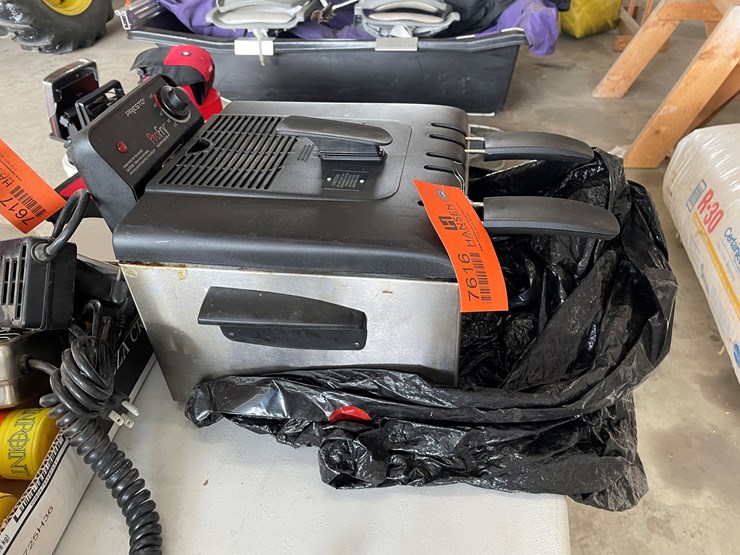 #7616-•-presto-pro-fry-image-4