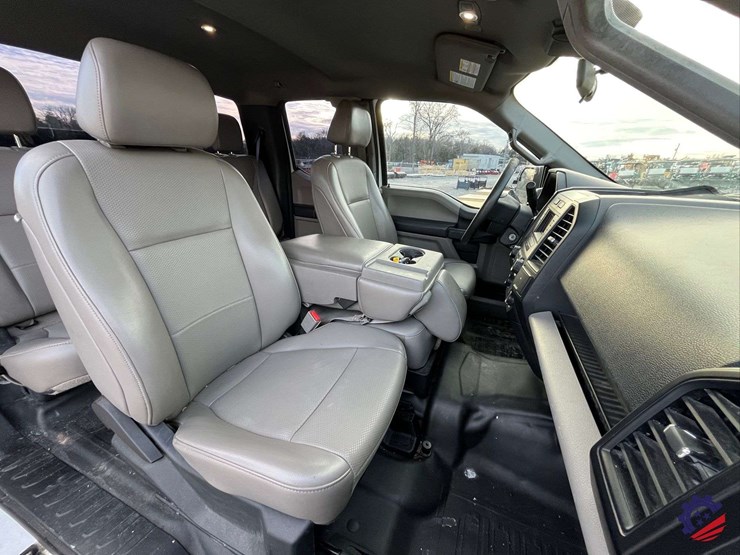 2020-ford-f150-xl-image-49