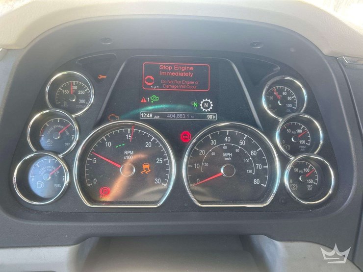 2020-peterbilt-579-image-31