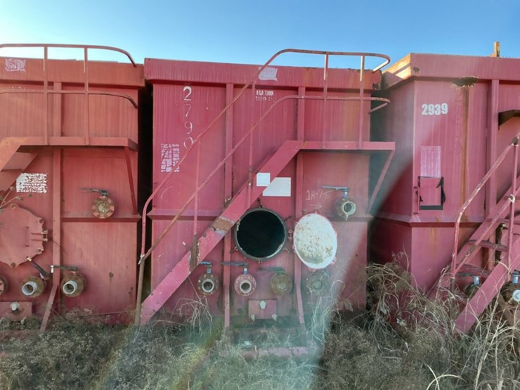 2005-frac-tank-500bbl-wheeled-image-1