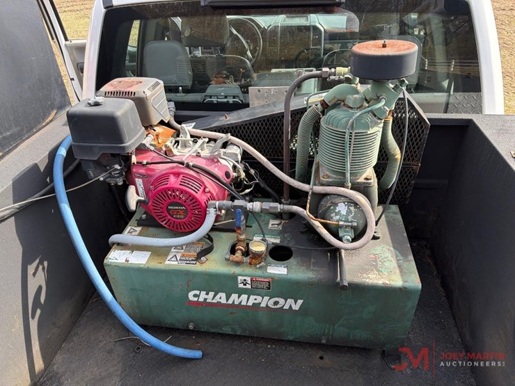 2017-ford-f350-xl-image-15