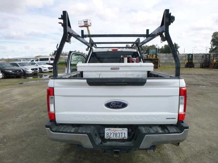2017-ford-f250-image-18