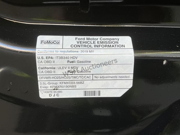 2019-ford-transit-image-15