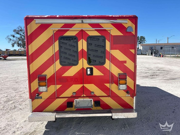 2008-ford-e450-image-35