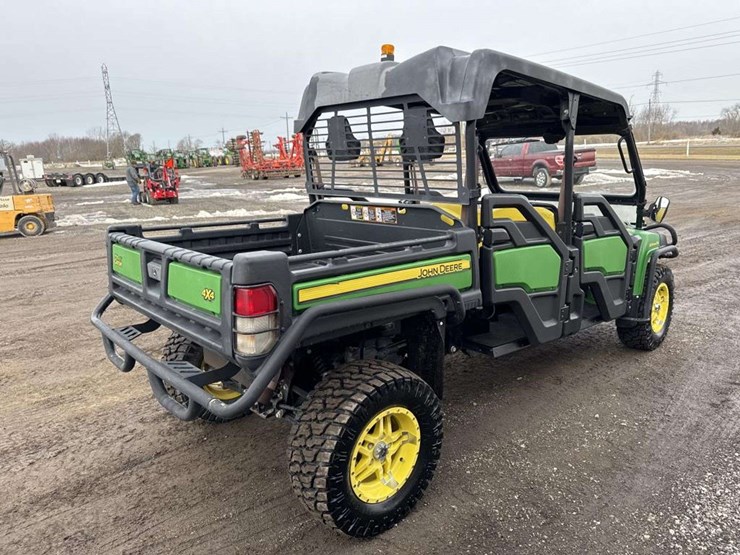 2016-john-deere-gator-image-3