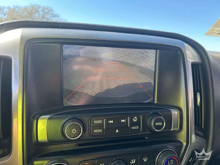 2015-chevrolet-silverado-1500-image-15