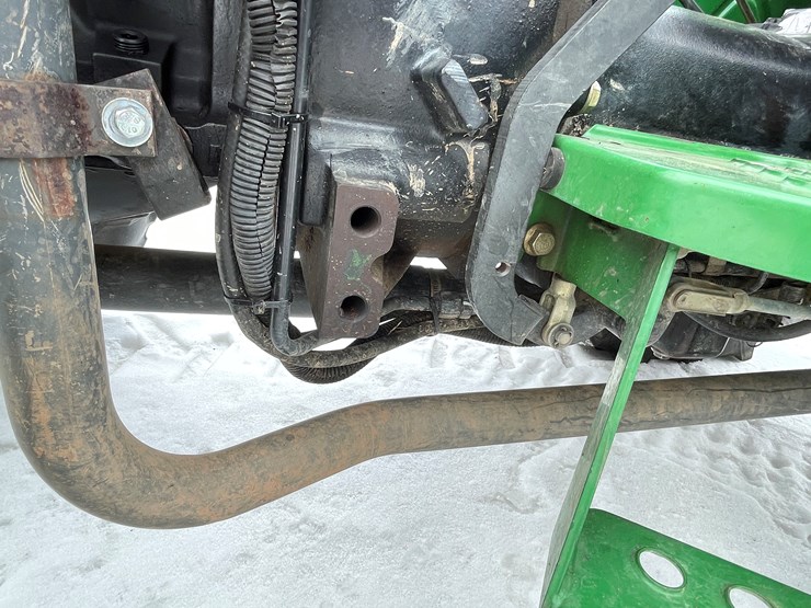 2001-john-deere-5205-image-25