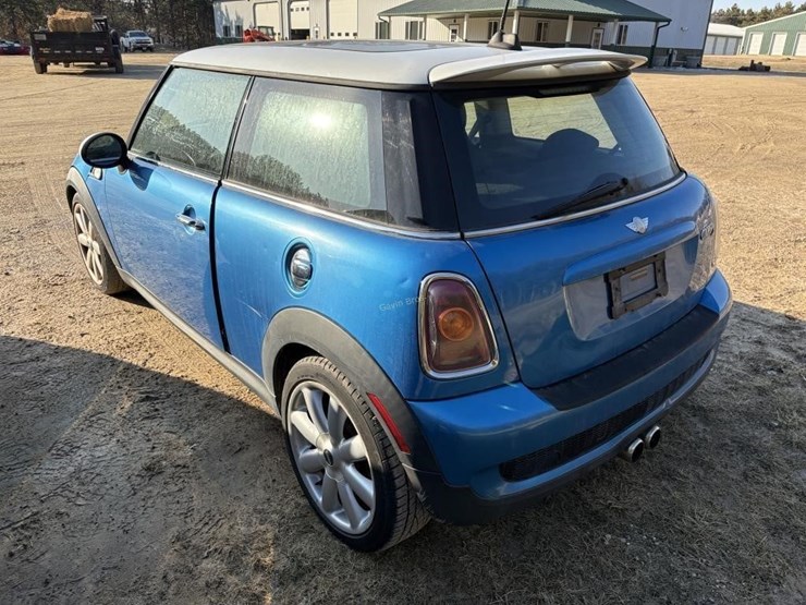 2009-mini-cooper-s-car-image-6