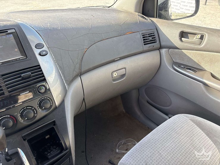 2006-toyota-sierra-ce-van-image-20