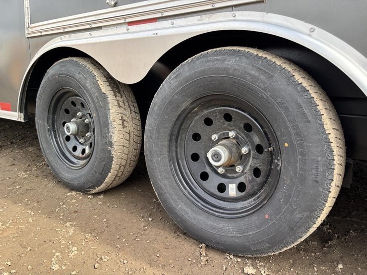 2026-southland-larct52-826v-86-enclosed-trailer-image-18