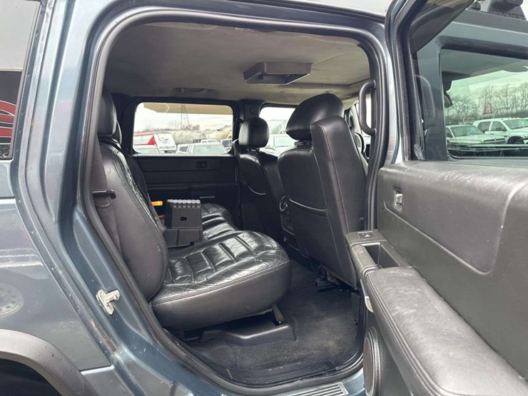2005-hummer-h2-image-15