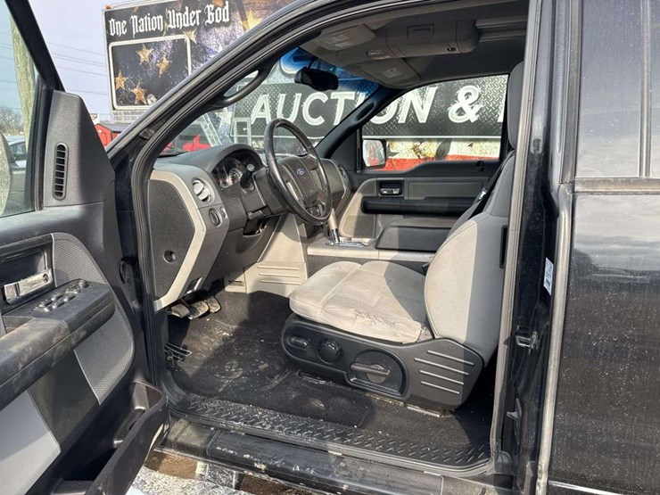 2004-ford-f150-image-13