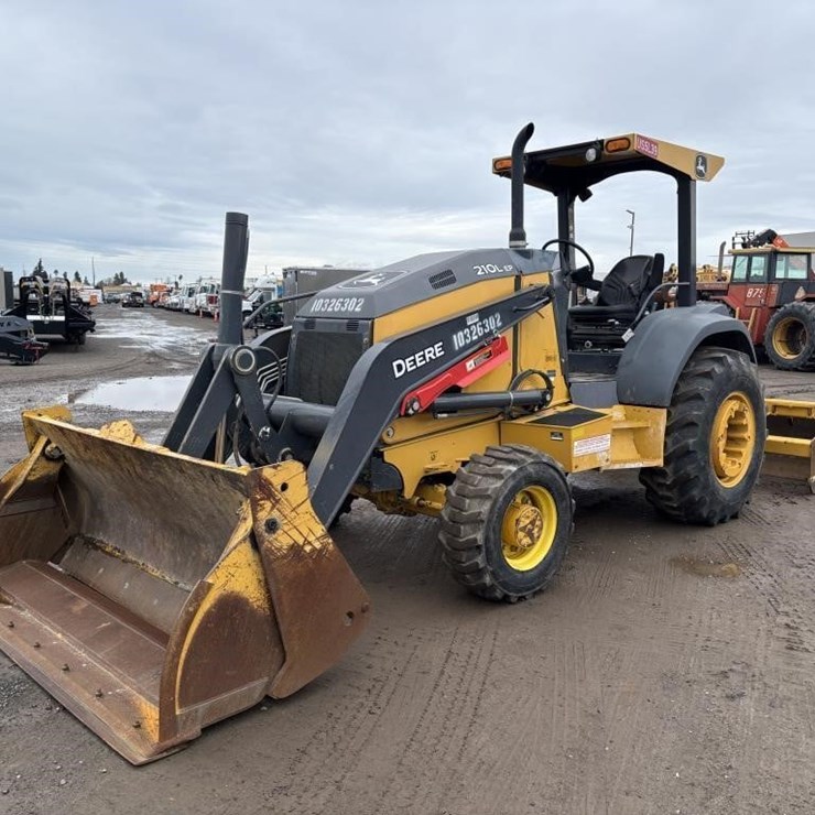 DEERE 210LEP