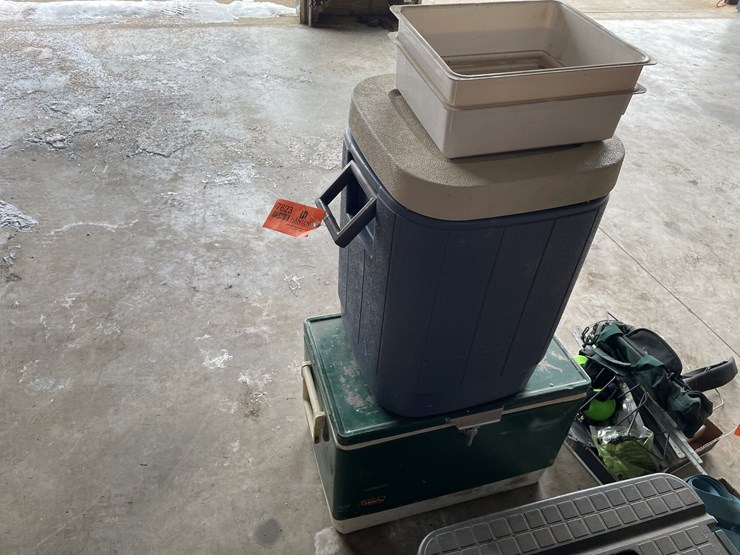 #7623-•-(2)-coleman-coolers-image-1