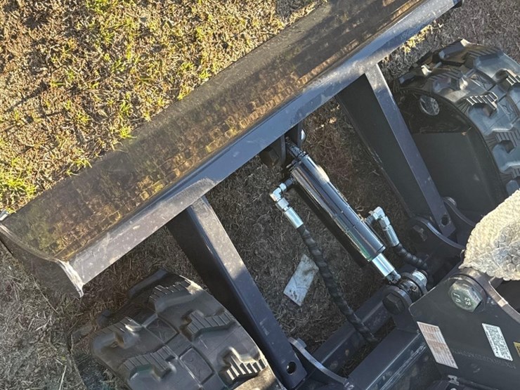 new/unused-findustrymx15rx-mini-excavator-image-5