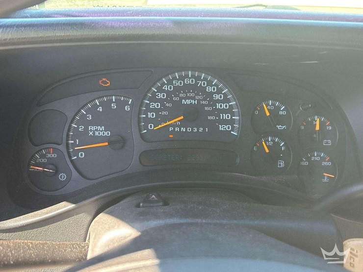 2006-chevrolet-silverado-2500hd-image-17