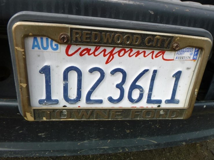 2013-ford-f550-image-43