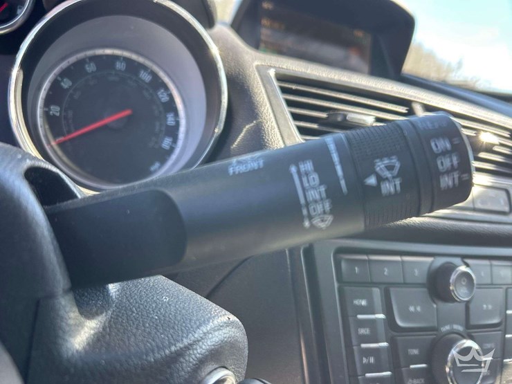 2014-buick-encore-image-17