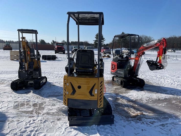 #5377-•-mx12rx-mini-excavator-image-5