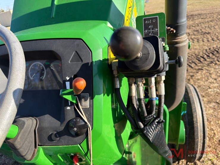 john-deere-5055e-image-18