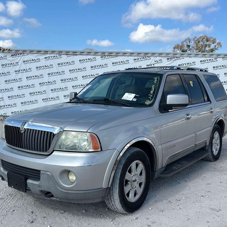 2004 LINCOLN NAVIGATOR