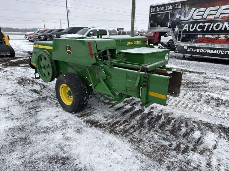 john-deere-348-image-2