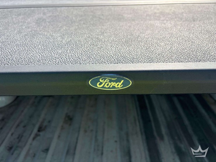 2016-ford-f-150-ext.-cab-pickup-truck-image-12