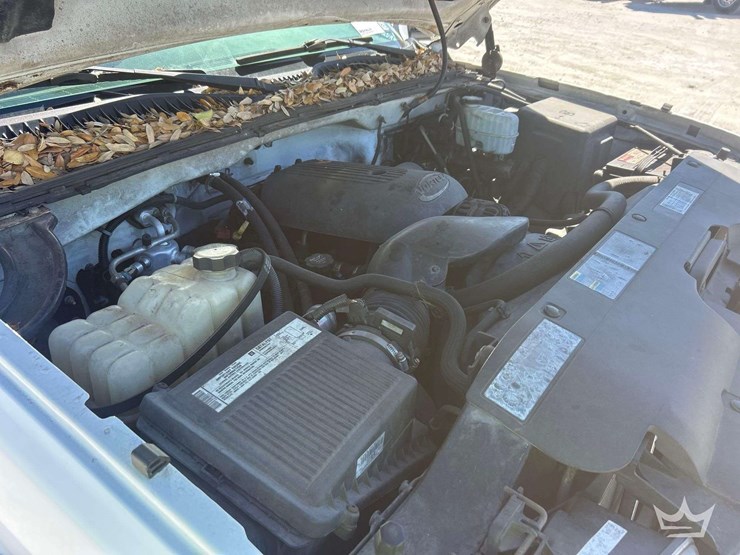 2006-chevrolet-silverado-2500hd-image-9