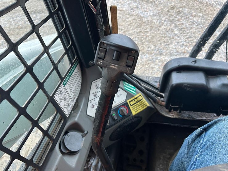 bobcat-s750-image-21