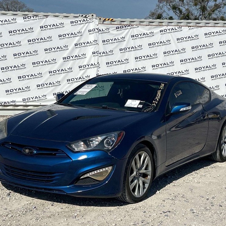 2015 Hyundai Genesis 3.8 Coupe